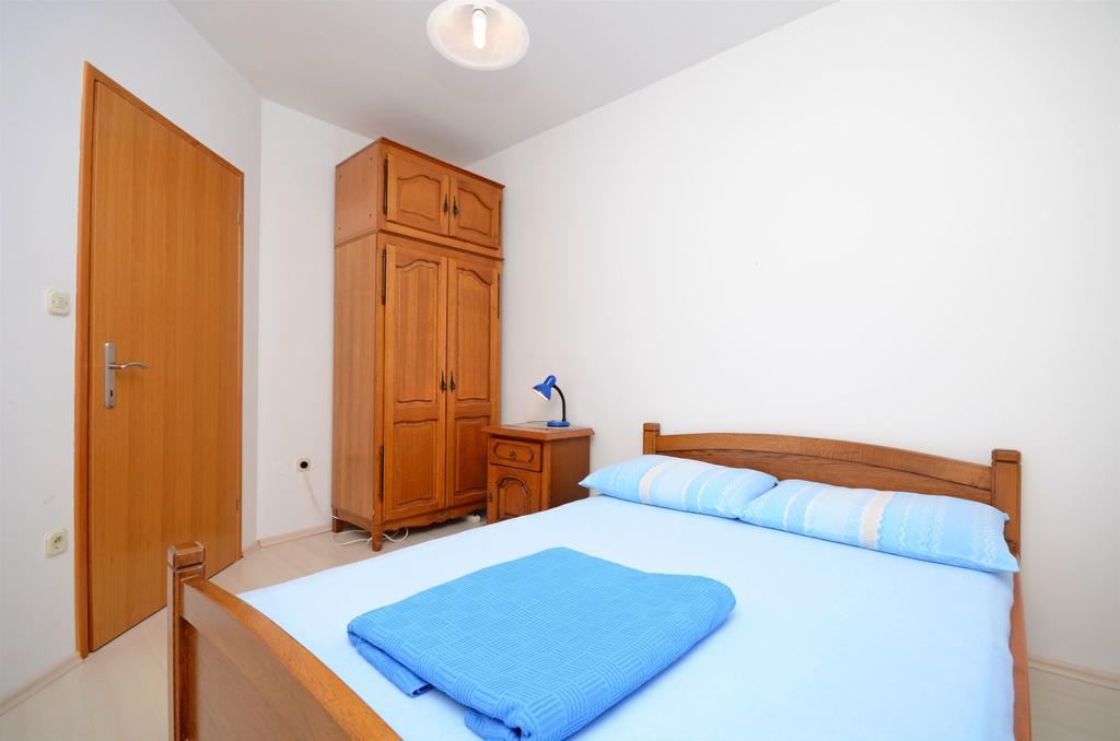 Apartments Branislav Rogoznica  Luaran gambar