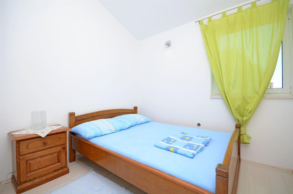 Apartments Branislav Rogoznica  Luaran gambar